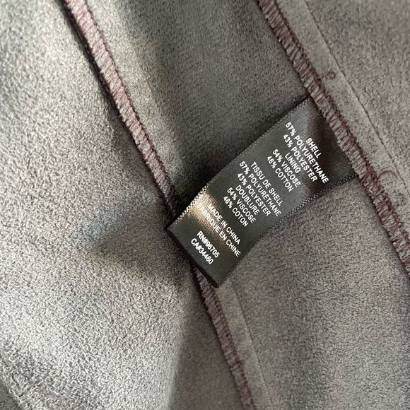 Rebecca Taylor Maroon Faux Vegan Leather Button Down - Picture 4 of 6